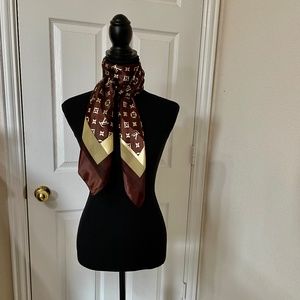 Silky Brown and Gold, Logo Scarf